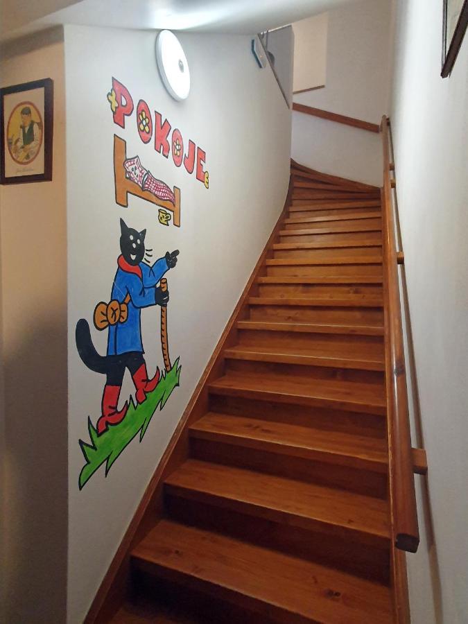 Hrusicka Restaurace A Penzion Hrusice Zewnętrze zdjęcie